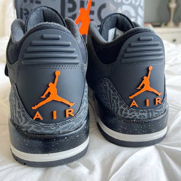 Air Jordan 3 “Fear” Retro - Sz 13 Sneakers CT8532-080 - Picture 7 of 12